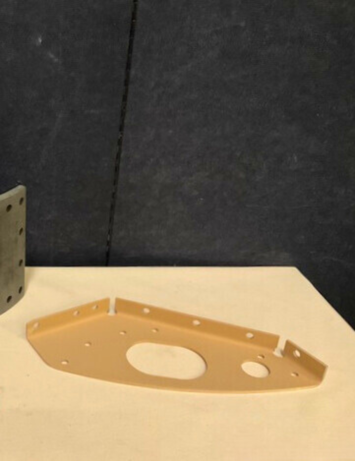 MRAP - M-ATV UI OSHKOSH 3857015 FENDER BRACE MTG,FR LH 2510-01-583-8790 USA
