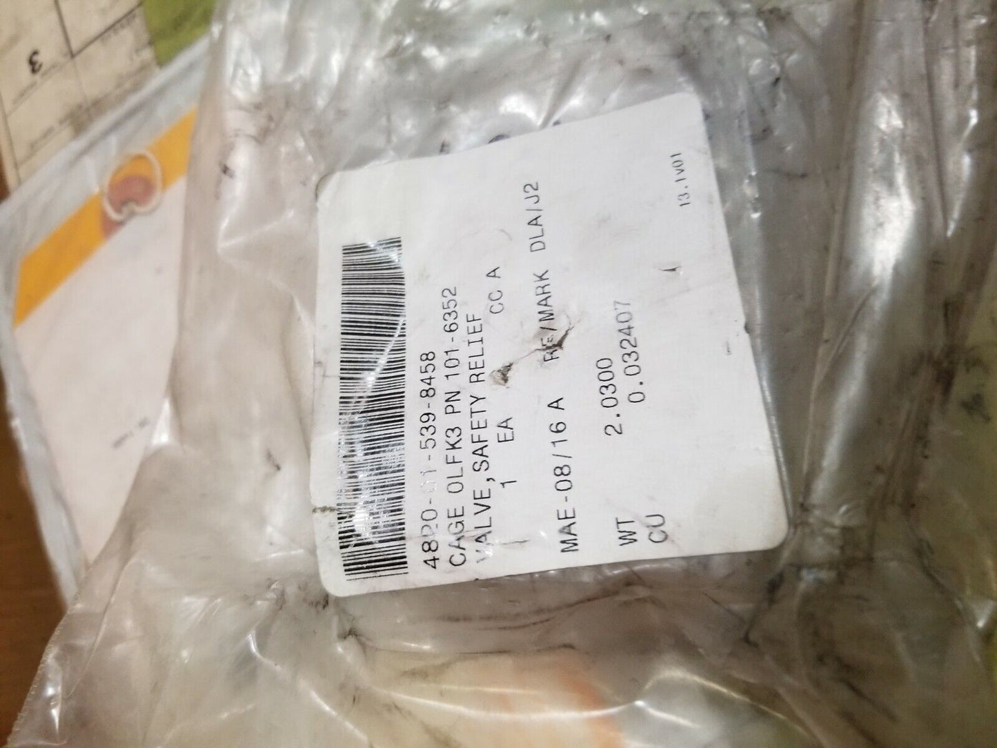 SUN HYDRAULICS VALVE 101-6352 R-101-63524820-01-539-8458