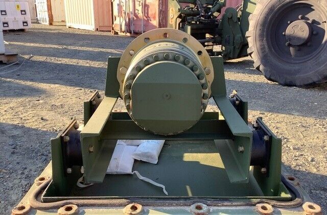 ARMORED BULLDOZER, Hydraulic ACTUATOR W/CONTAINER 57K1020 4810-01-337-8963