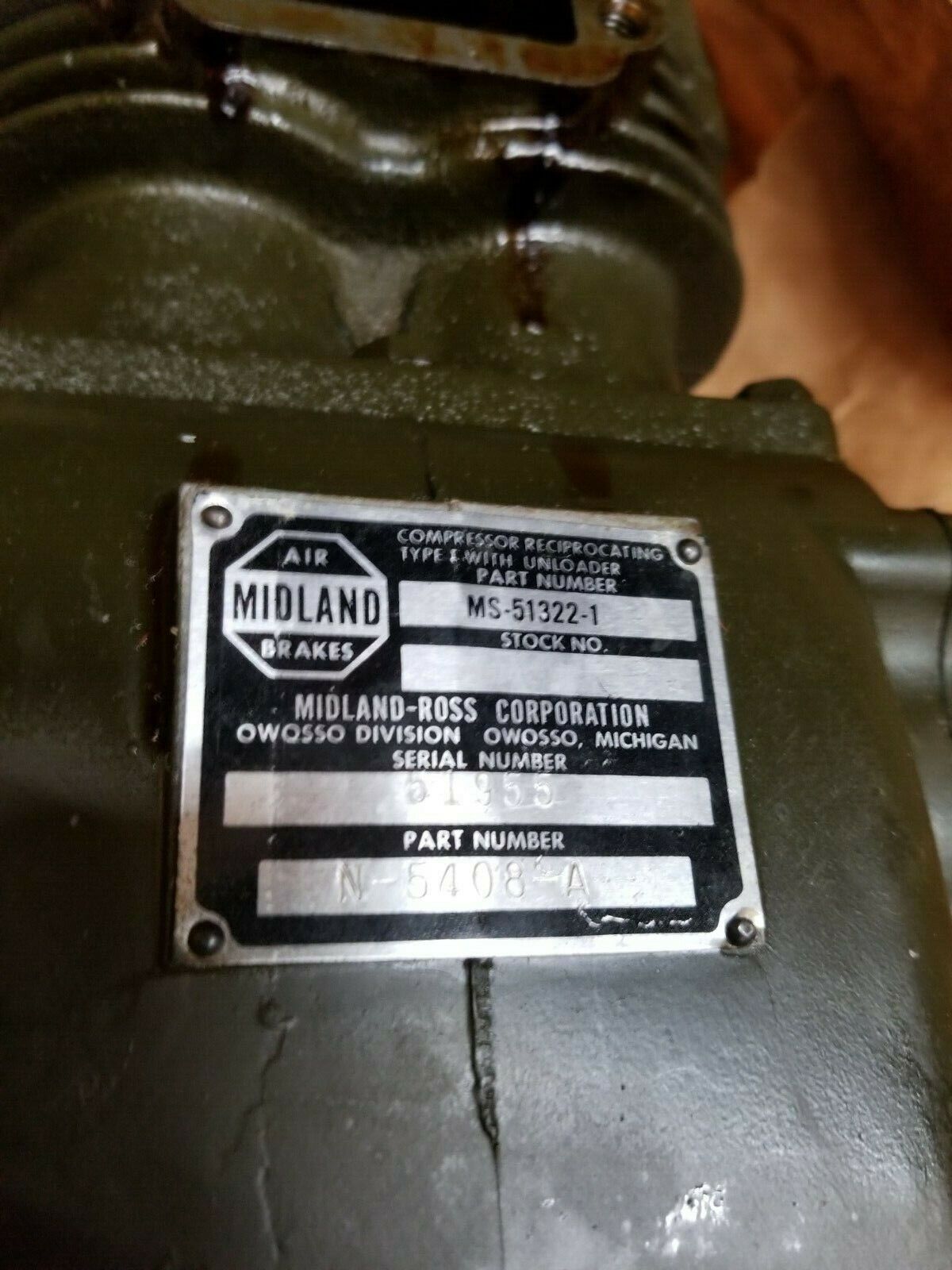 Military Compressor 4310-00-142-1743 224020 7539349 913385 1643M5 REO Truck
