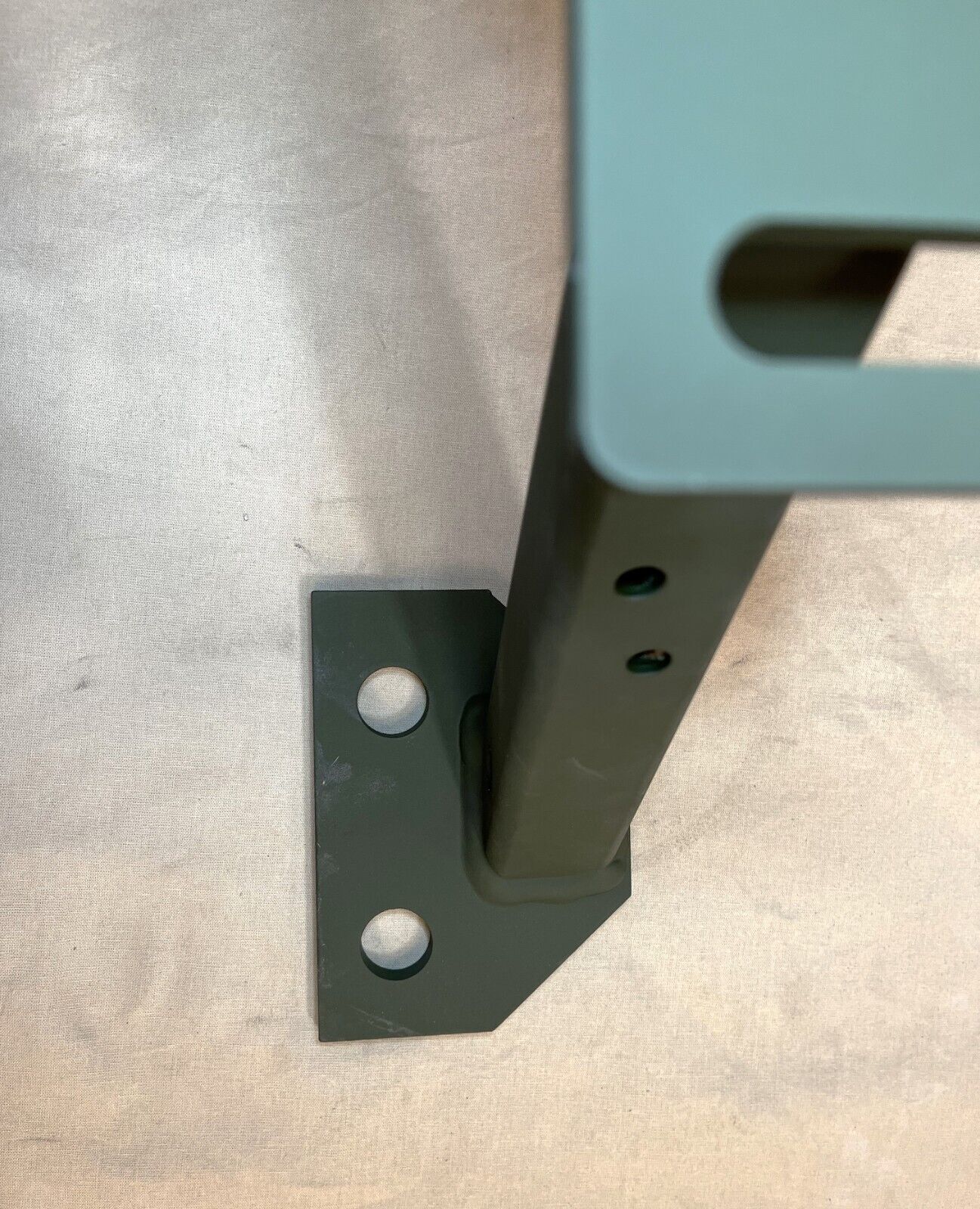 5340-01-566-0264 OSHKOSH DEFENSE MOUNTING BRACKET MTVR 7 TON 3767271 / 3694686
