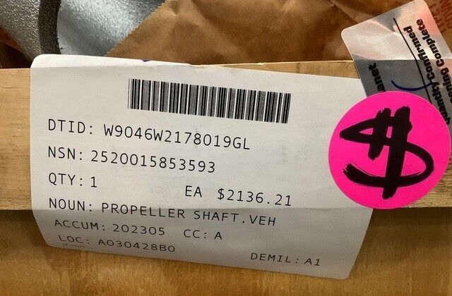 MRAP NAVISTAR DEFENSE 3872011C1 REAR PROPELLER SHAFT 69083-004 2520-01-585-3593