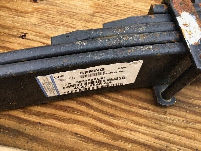 MRAP NAVISTAR DEFENSE 3534538C91 REAR LEAF SPRING ALIGNMENT CLIP 2510015640003