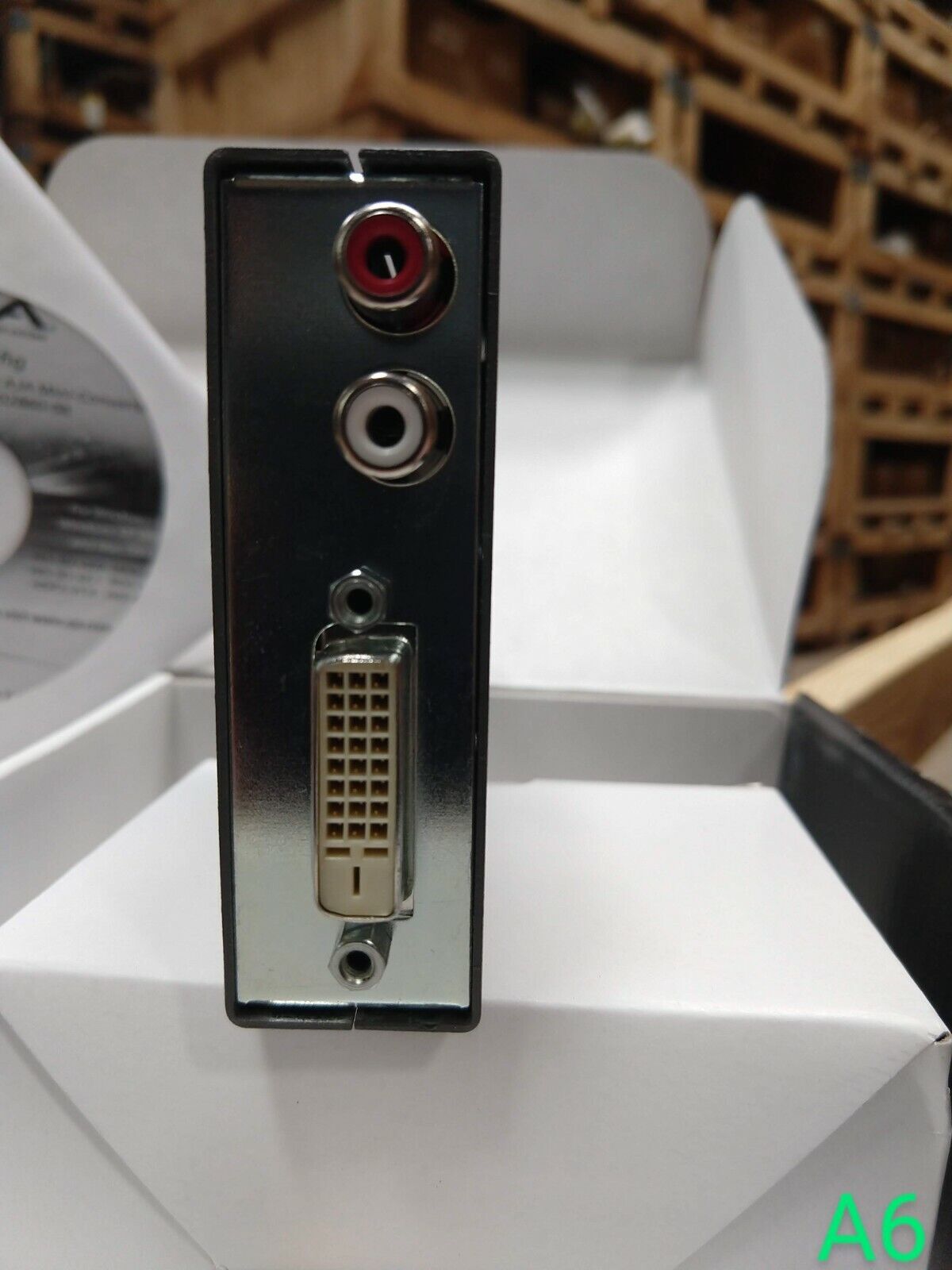 AJA HDP2 HD/SD-SDI to DVI-D Mini-Converter WITH POWER SUPPLY
