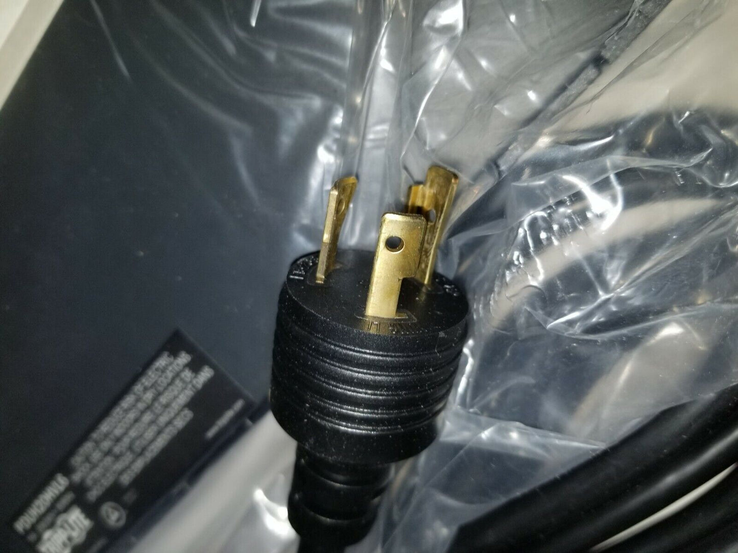 TRIPP LITE MASTER-POWER PDUH20HVL6 PDU BASIC 16A 208/240V 50/60Hz