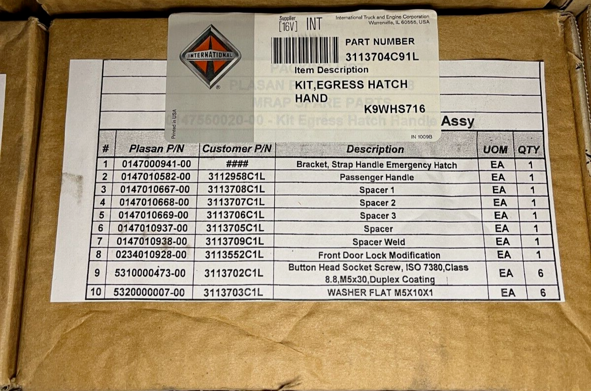 MRAP NAVISTAR 3113704C91L DOOR HATCH VEHICLE KIT HANDLE ASSY 2510-01-566-0974