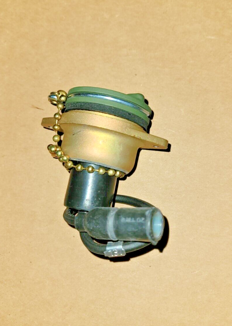 HMMWV M35 MILITARY PLUG 10905682 UTILITY OUTLET ASSEMBLIES NSN 1015-01-022-5325