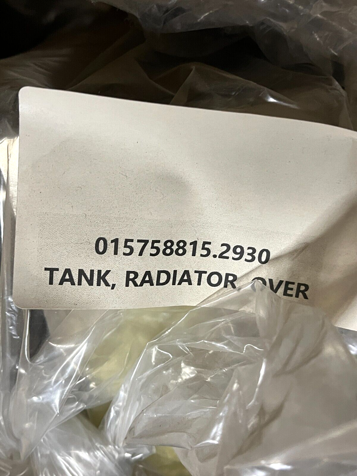 RG-31 MMPV OVERFLOW RADIATOR TANK EXPANSION W/ASSEMBLY R0094517 2930-01-575-8815