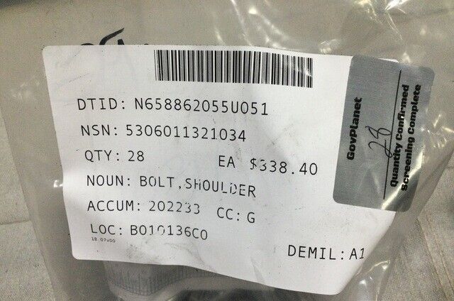 FA-18G GROWLER SHOULDER BOLT VS3233-2 3M898-5-31 11877-5-31 5306-01-132-1034
