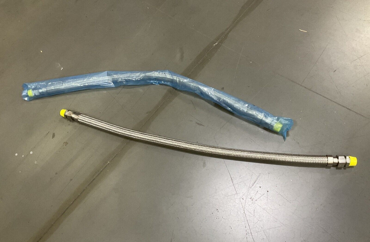 Military Vehicle Stewart & Stevenson X56630100004 Metal Hose Assembly 1000062596