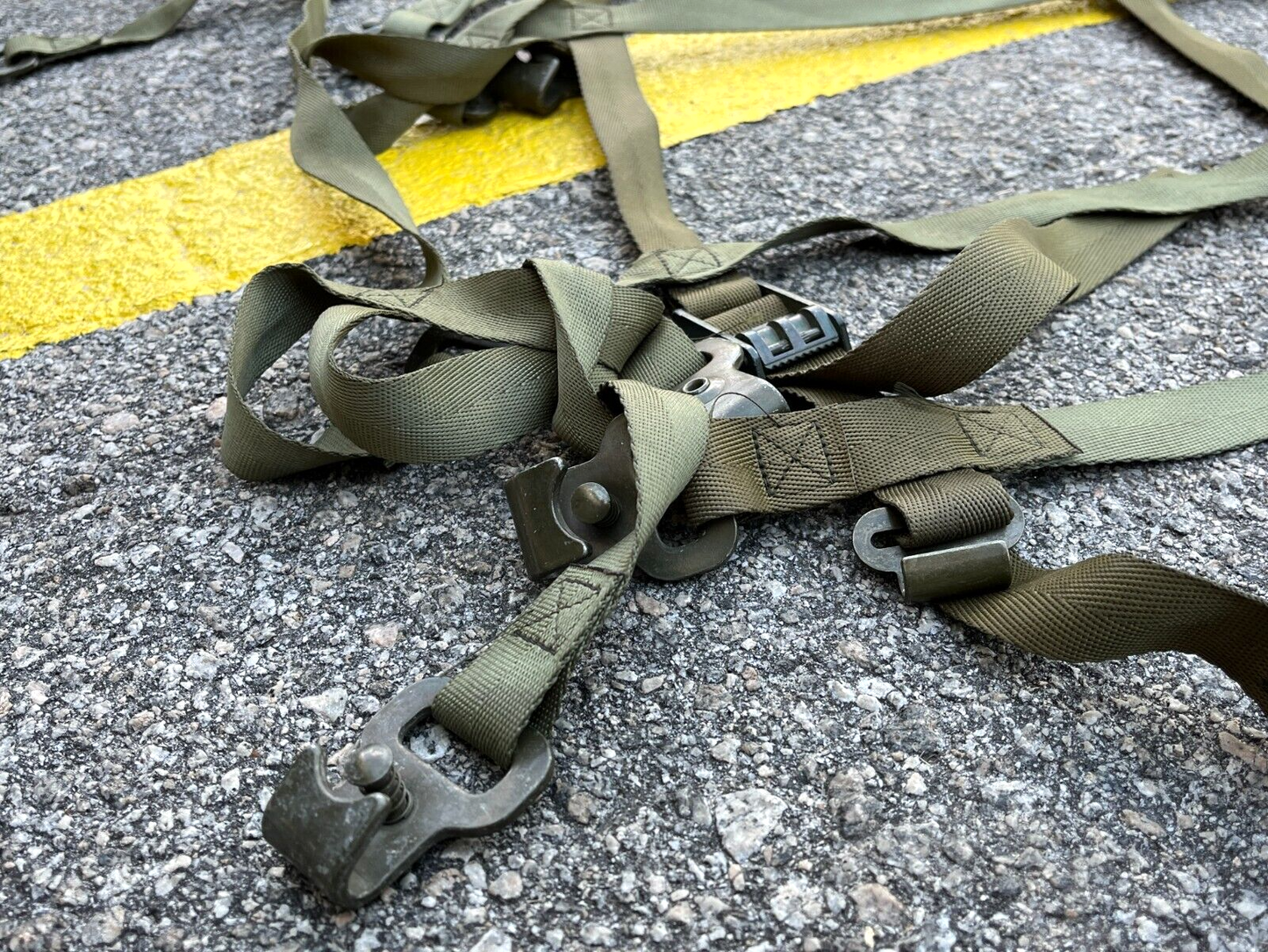 HMMWV HUMVEE HATCH Net Assy Cargo 12446812 WEBBING STRAP  5340-01-415-8672