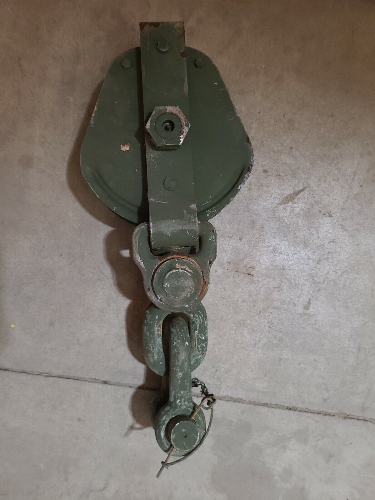 30 Ton, 10", 3/4" Wire Rope Snatch Block w/oblong swivel eye 8383238 Military