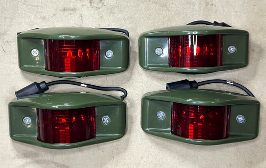 (4) M999 HMMWV HEMTT 12338610-2 24V REAR CLEARANCE MARKER LIGHT 6220-00-726-1916