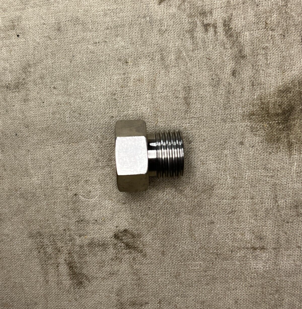 NEW 30040X11-010 MACHINE THREAD PLUG, SAE J1926/3 - 9/16-18 5365-01-572-5799
