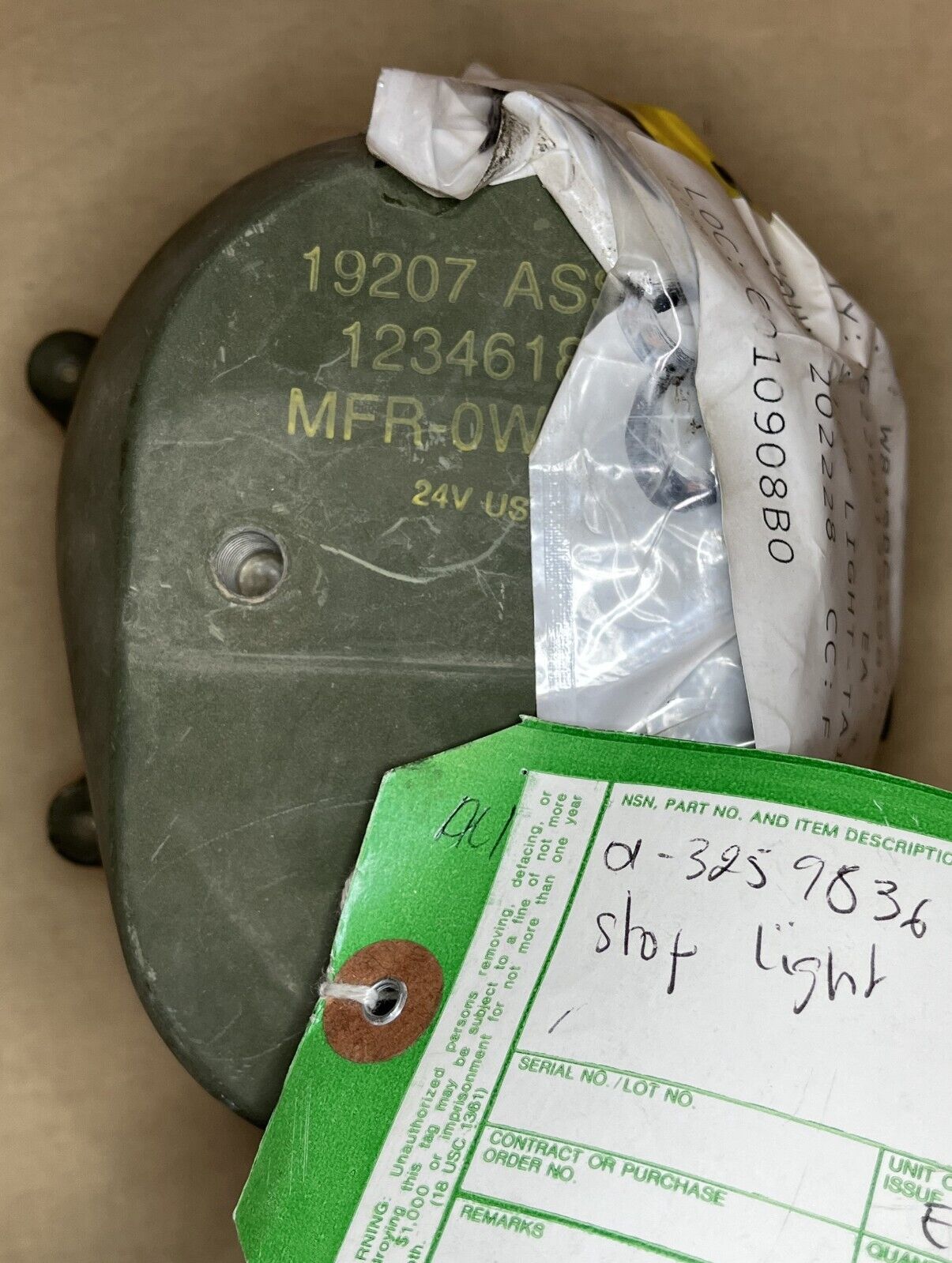 HMMWV Hummer M998 Military Vehicles Trailer M116 Rear Tail Light USED USA 24V