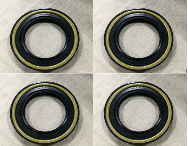 LOT OF 4 M135 M211 G749 Truck Inner Hub Seal 7411429 M105 M149 Trailer