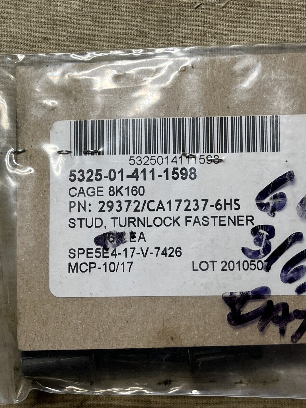 TRIDAIR/UNIREX CA17237-6HS TURNLOCK FASTENER STUD NUT 5325-01-411-1598 USA