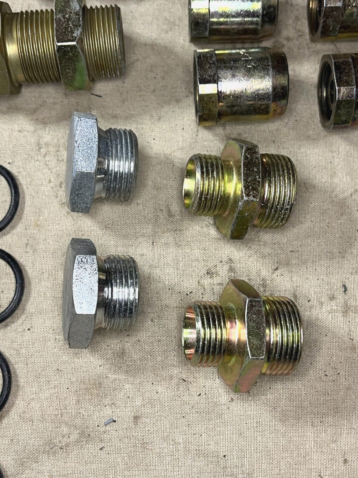 MRAP PIPING ABS VALVES FRONT KIT R0071566-0105 R0081349 4710-01-557-6541