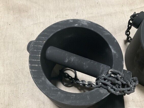 HEMTT QUICK RELEASE RETAINER ASSEMBLY RH SIDE 12542926 1502170W 2590-01-222-5436