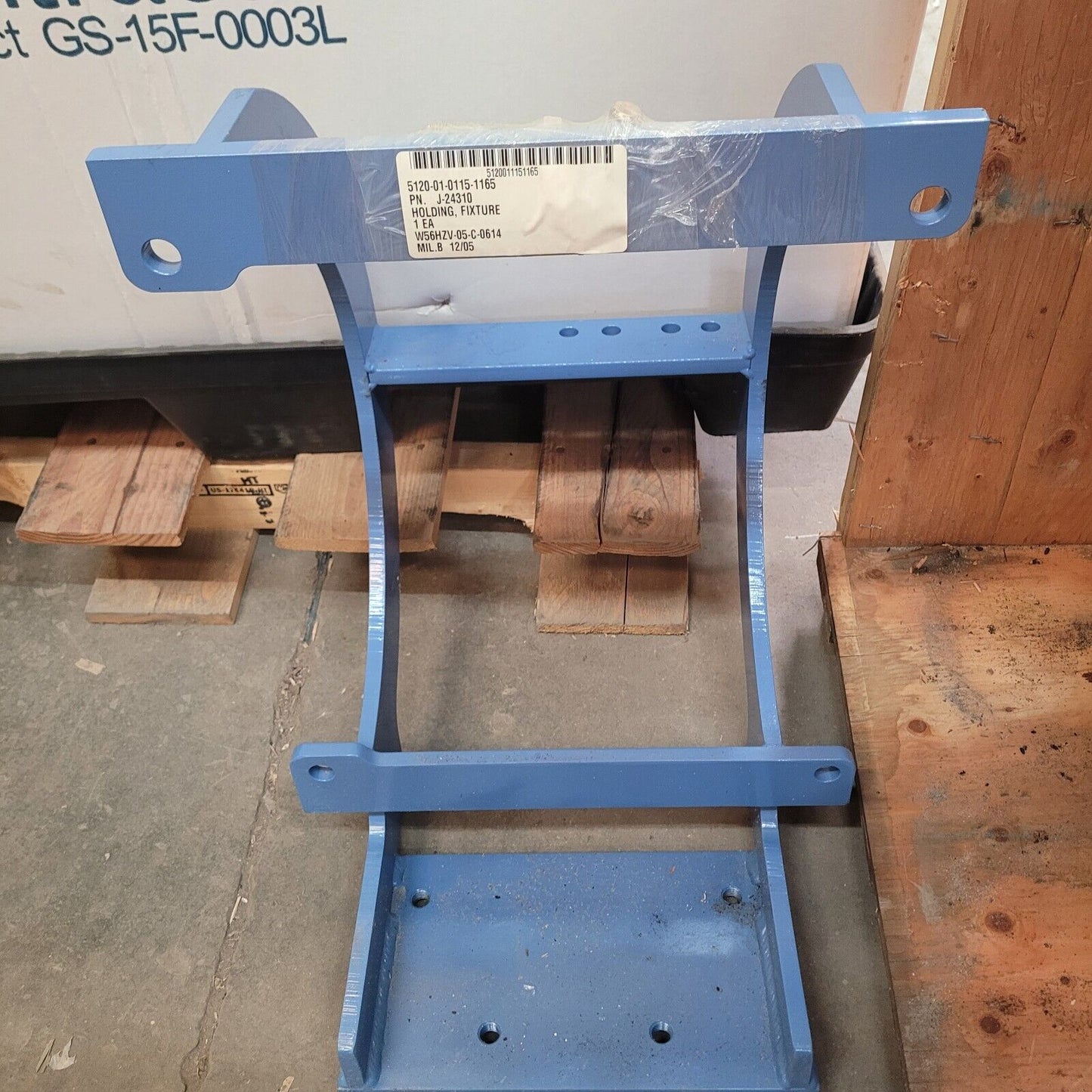 ALLISON TRANSMISSION HOLDING FIXTURE J-24310 2KM64 5731916 5120-01-115-1165