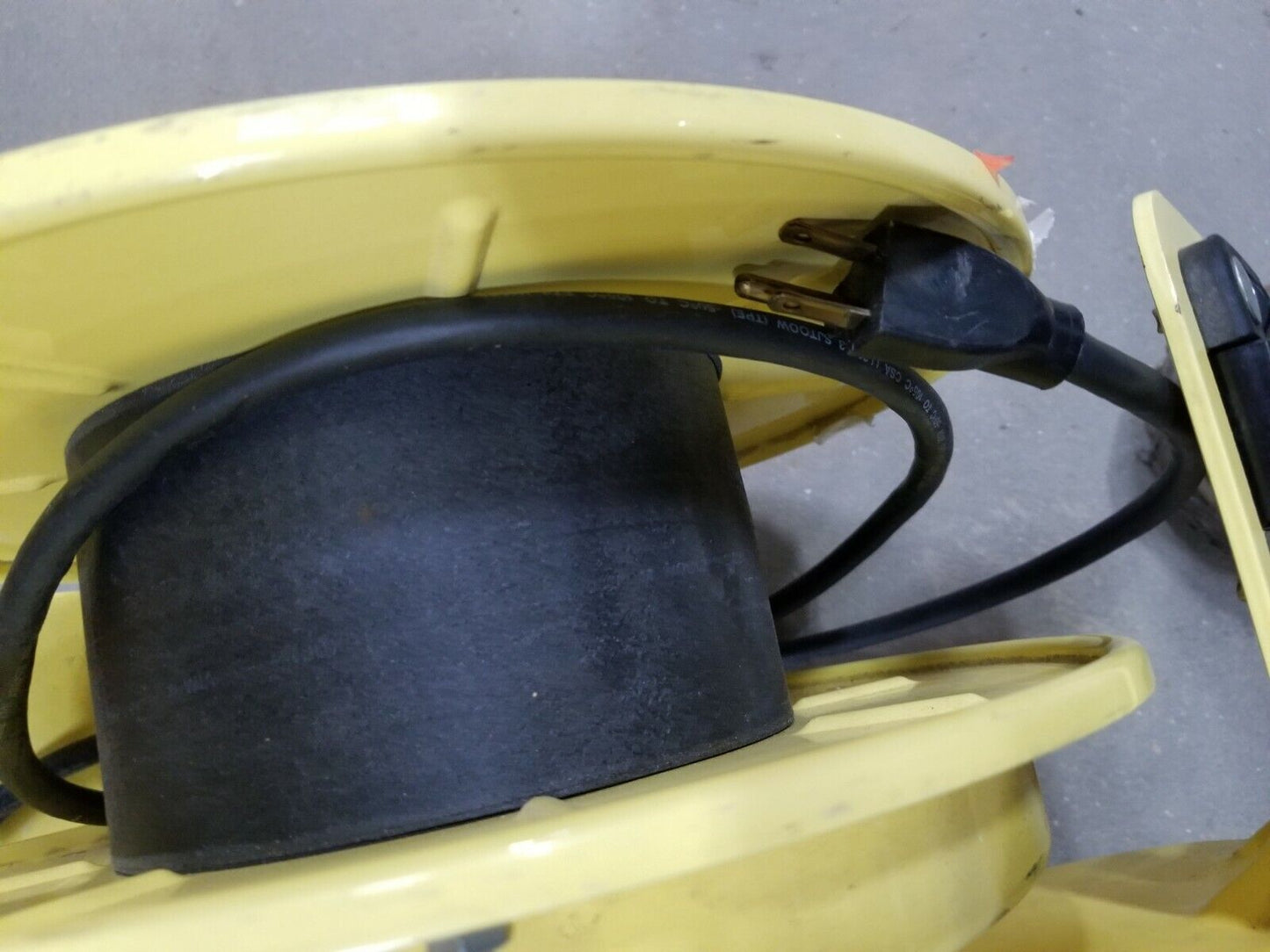 1200 Series PowerReel Electrical Plug - 16AWG / Dual 15A/125V 121160305012