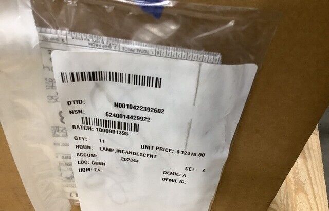 USGI SURPLUS ELECTRICAL INCANDESCENT LAMP 6743919 D-710-7 6240-01-442-9922 USA