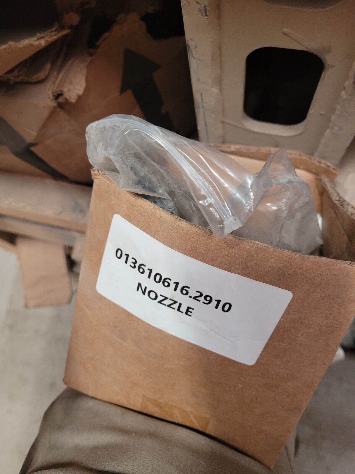 FUEL INJECTOR NOZZLE ISUZU C-240PW-28 YALE-HYSTER MEP804 ENGINE 2910-01-361-0616