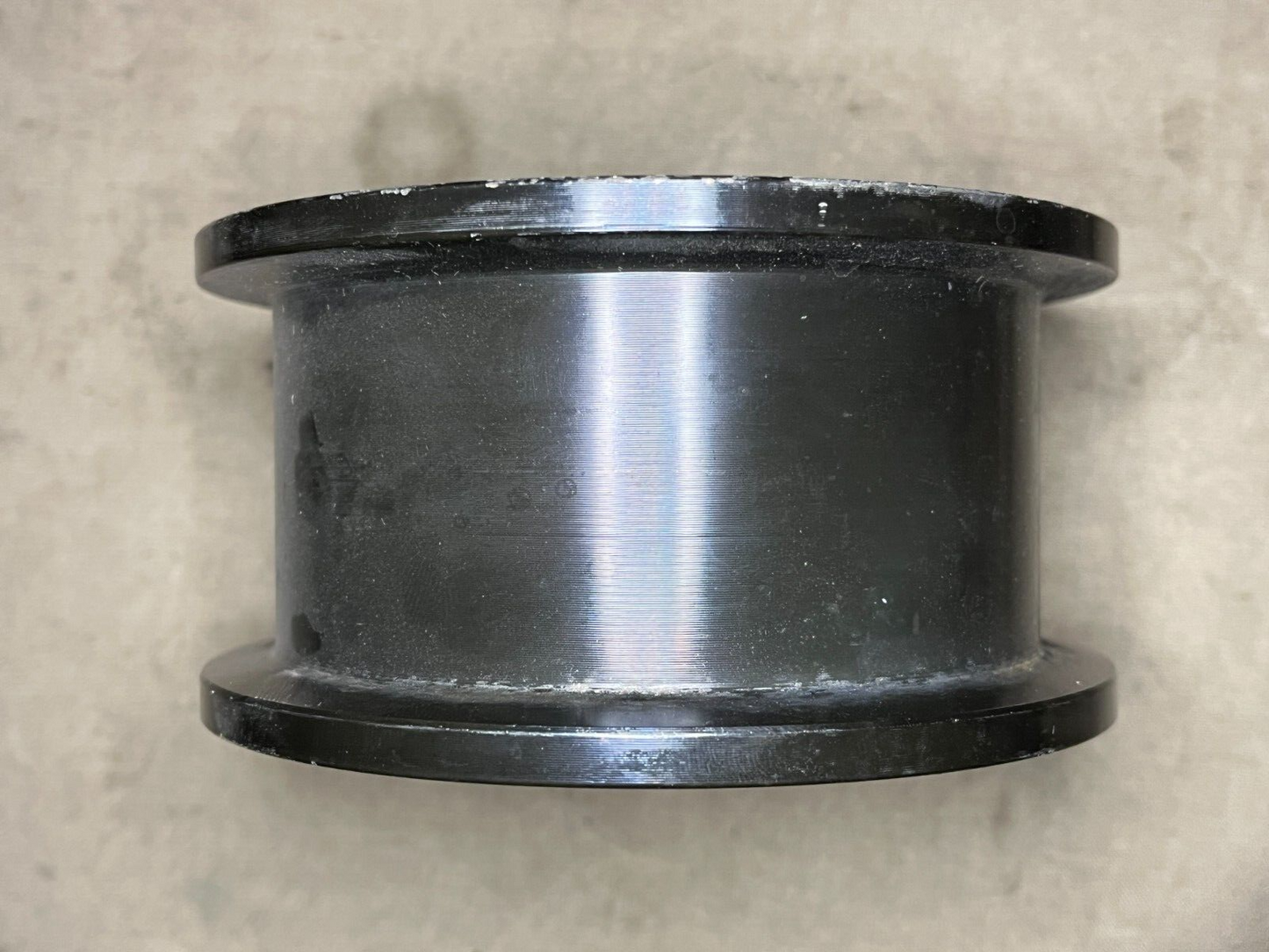 TRUCK FORKLIFT 6000LB JLG TRAK 7063462 1000M FLAT PULLEY 3020-01-294-7276 NOS