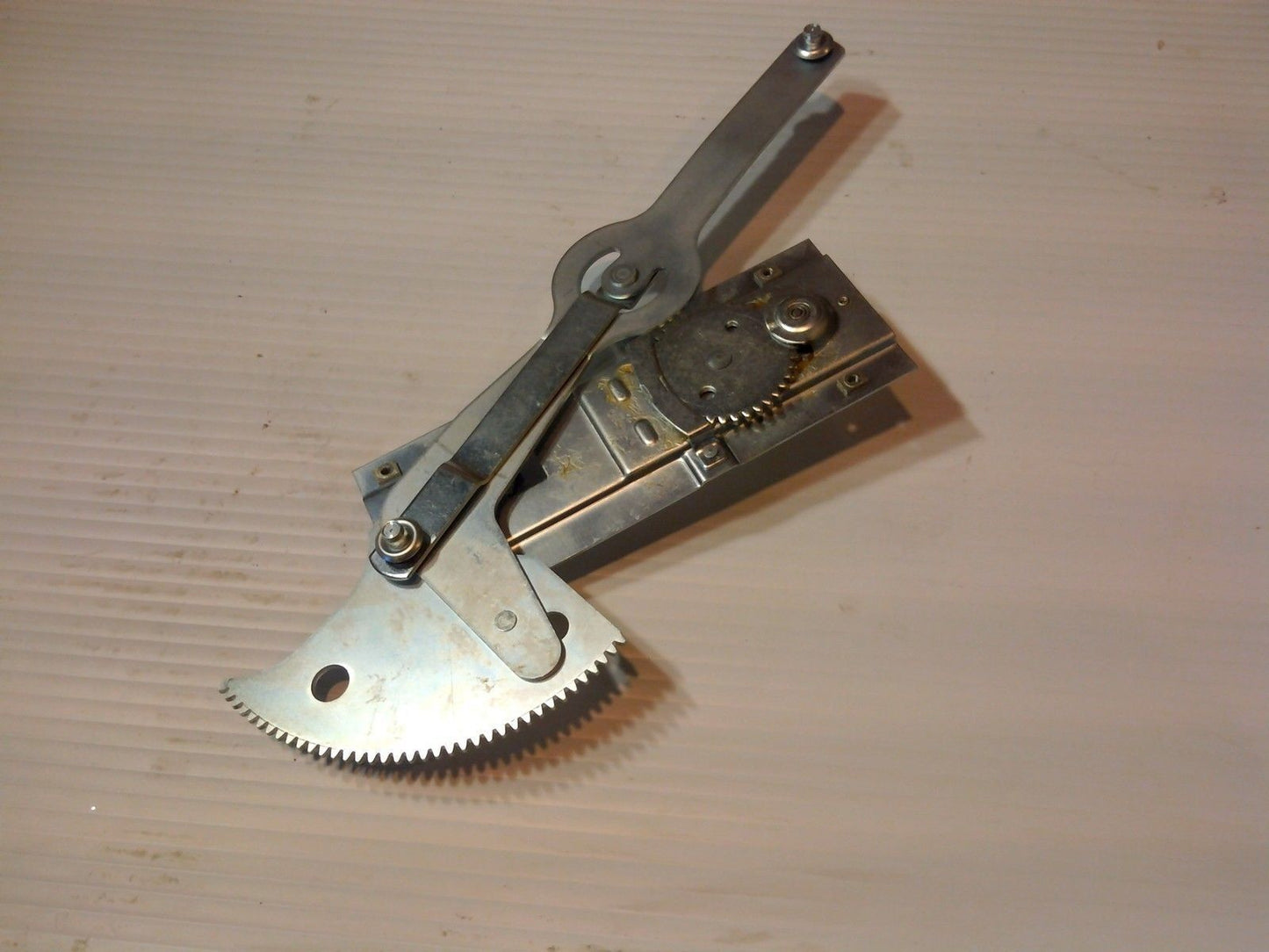 NEW Window Regulator Passenger Side M35 2 1/2 Ton M809 M939 5 Ton Military Truck