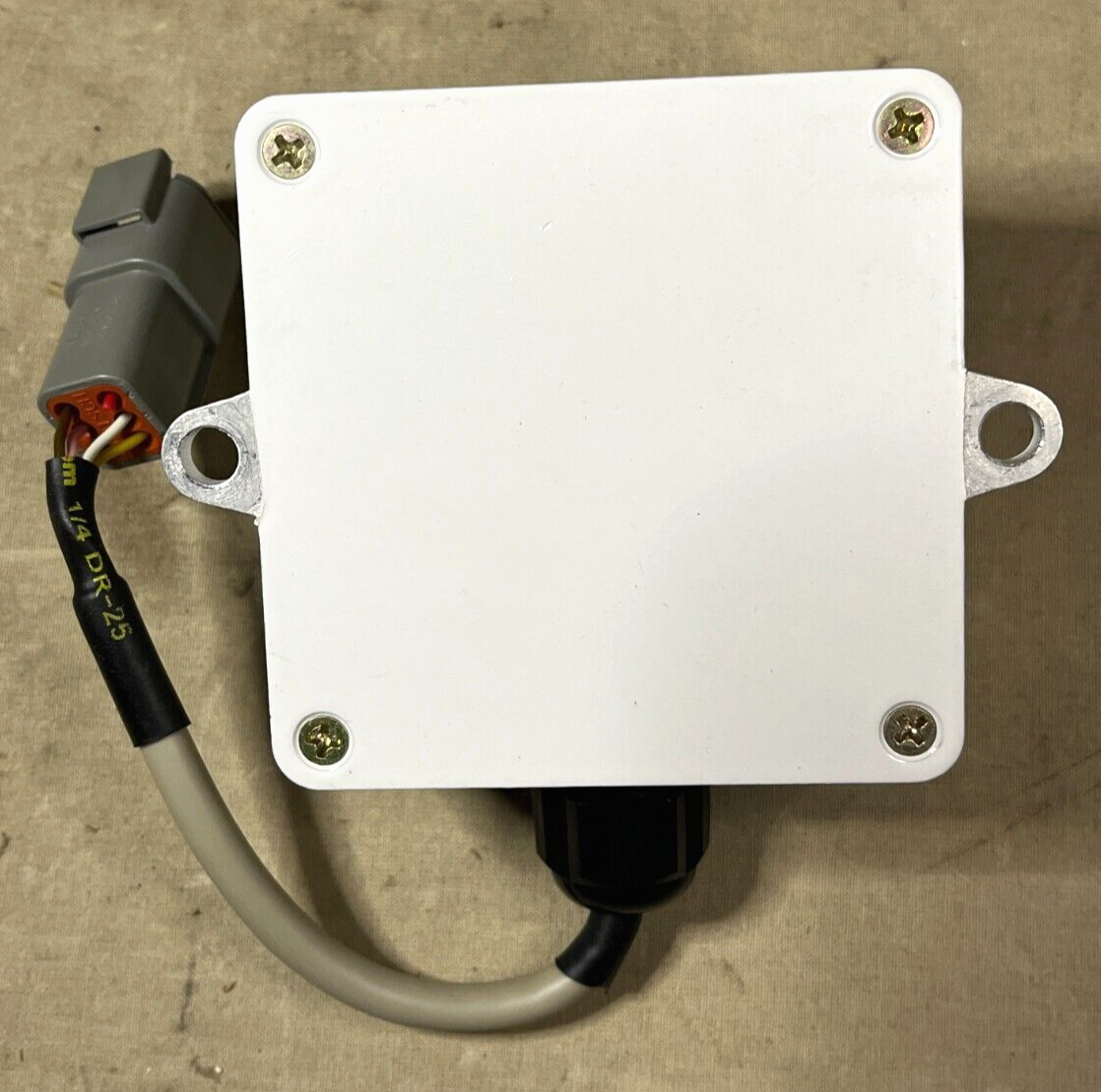 MRAP MATV 765002-4-4309A, 3824644 OPAQUE PARTICLE SENSOR 18236 6350-01-577-3967