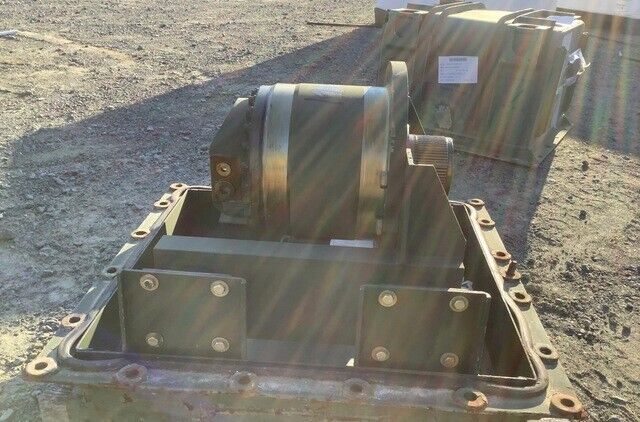 ARMORED BULLDOZER, Hydraulic ACTUATOR W/CONTAINER 57K1020 4810-01-337-8963