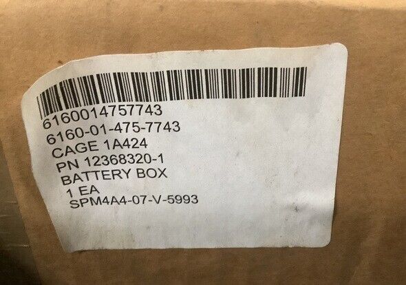 GENUINE M925A1 6X6 5-TON TRUCK 12368320-1 BATTERY BOX 6160-01-475-7743 USA