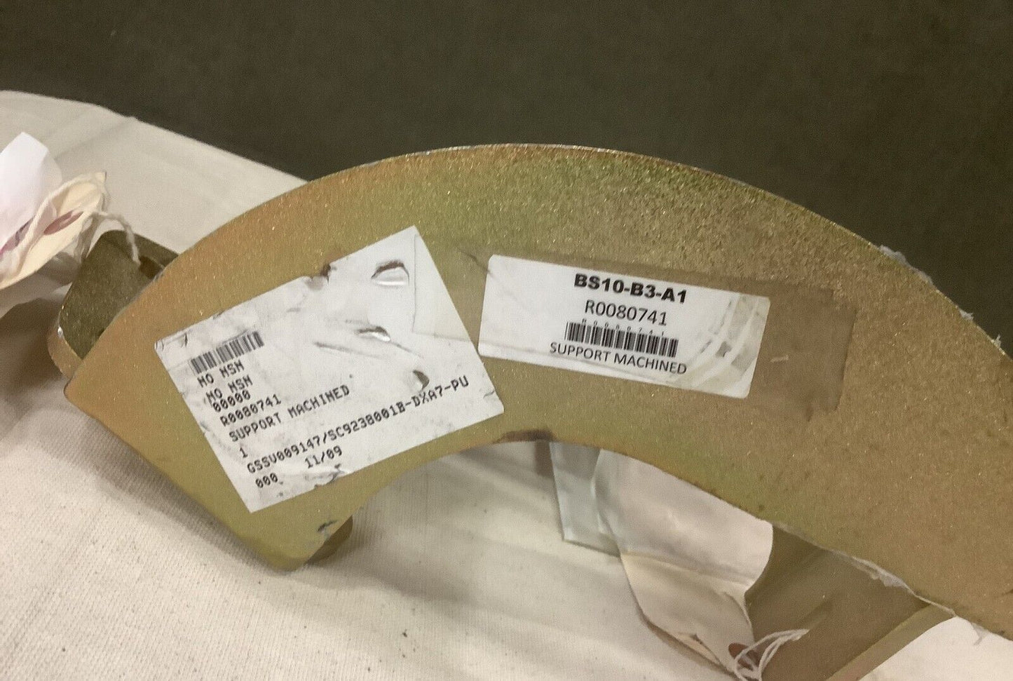 MILITARY MMPV MRAP-RG31 RIGHT-HAND COMPONENTS BRACKET R0080741 2590-01-580-5544