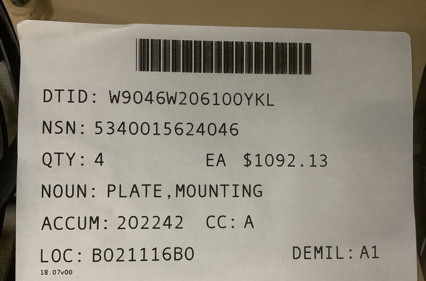 MRAP RG-31 BOOYCO 21090032 MOUNTING PLATE CONDENSER FAN LH 5340-01-562-4046