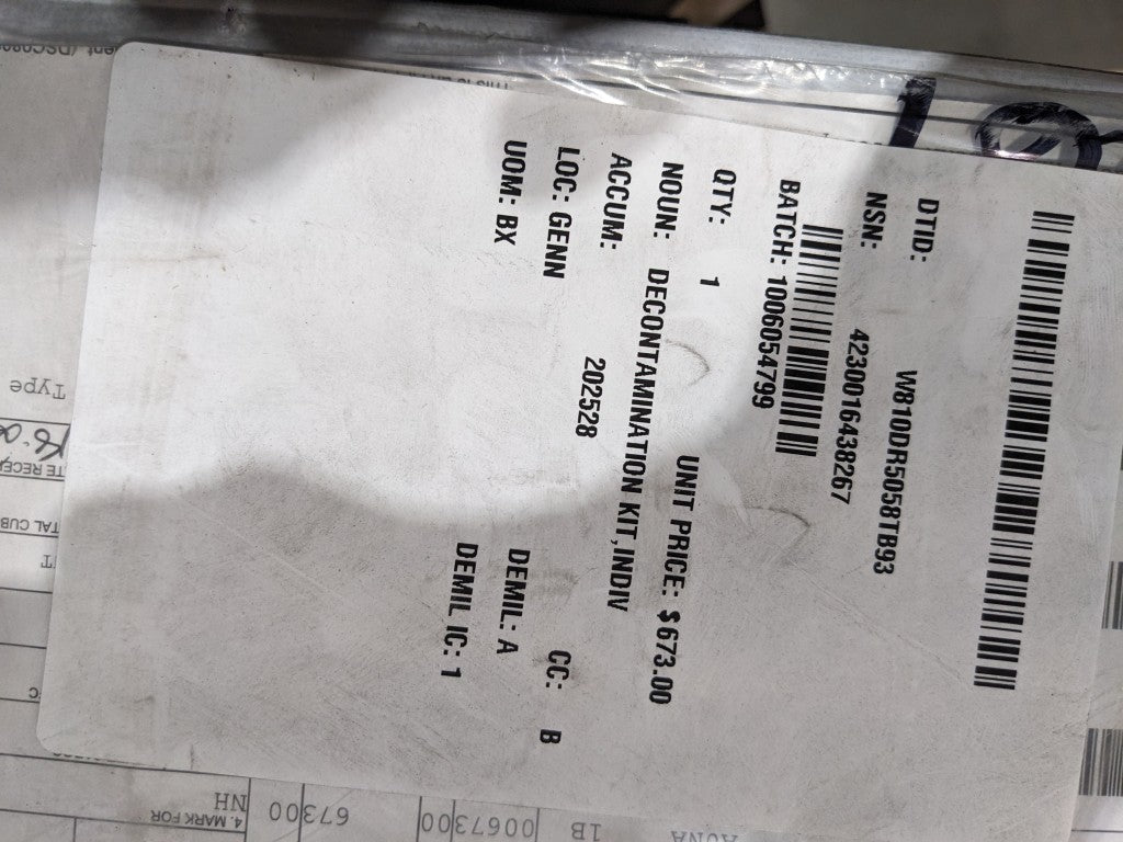 STERIS Corporation 10038819 Decontamination Kit - NSN 4230-01-643-8267 - inventory label