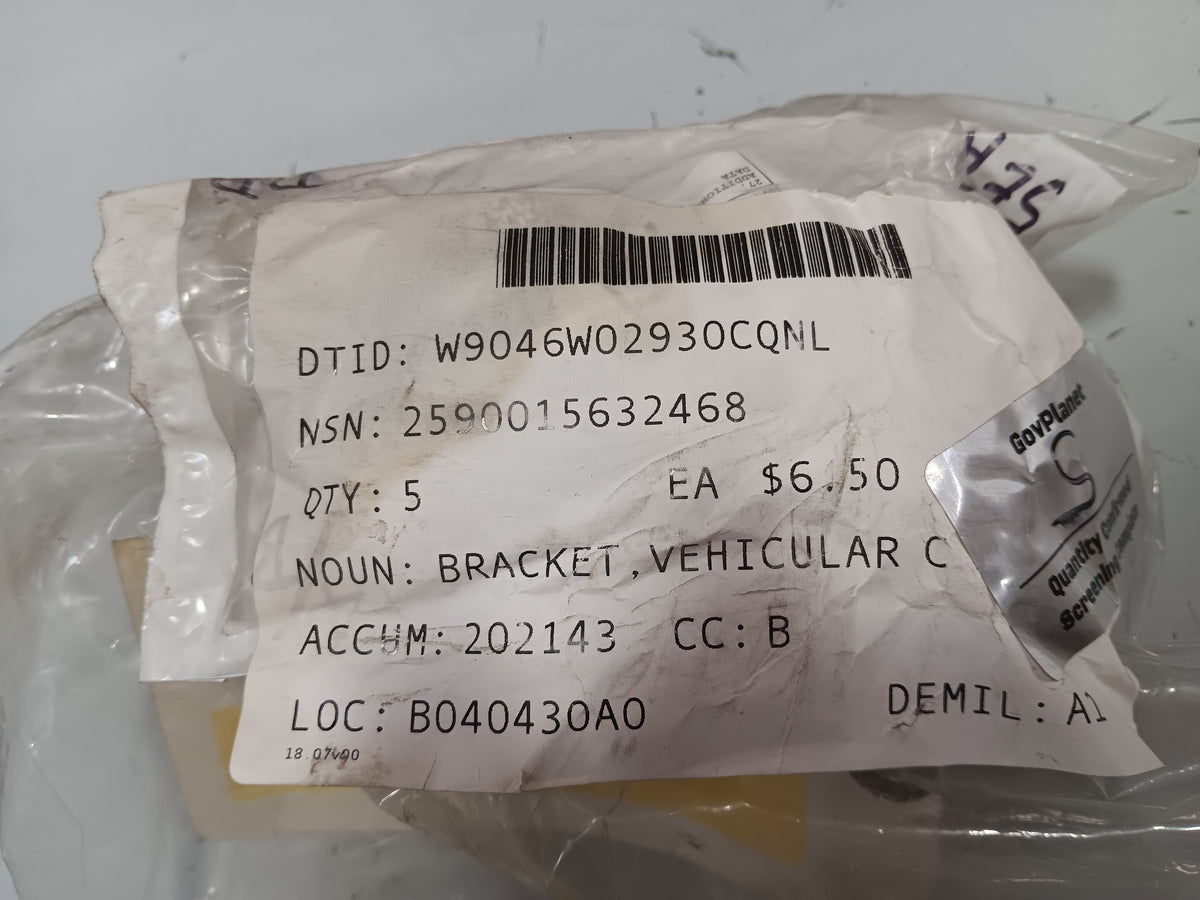 Combat Capabilities Development Command 13014389 Vehicular Bracket - NSN 2590-01-563-2468 - inventory label