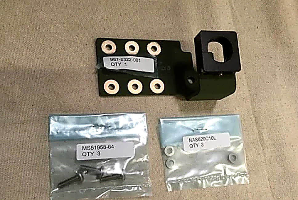 Electrical GPS Connector Bracket | NSN 5935-01-521-3067 | P/N 987-6323-001