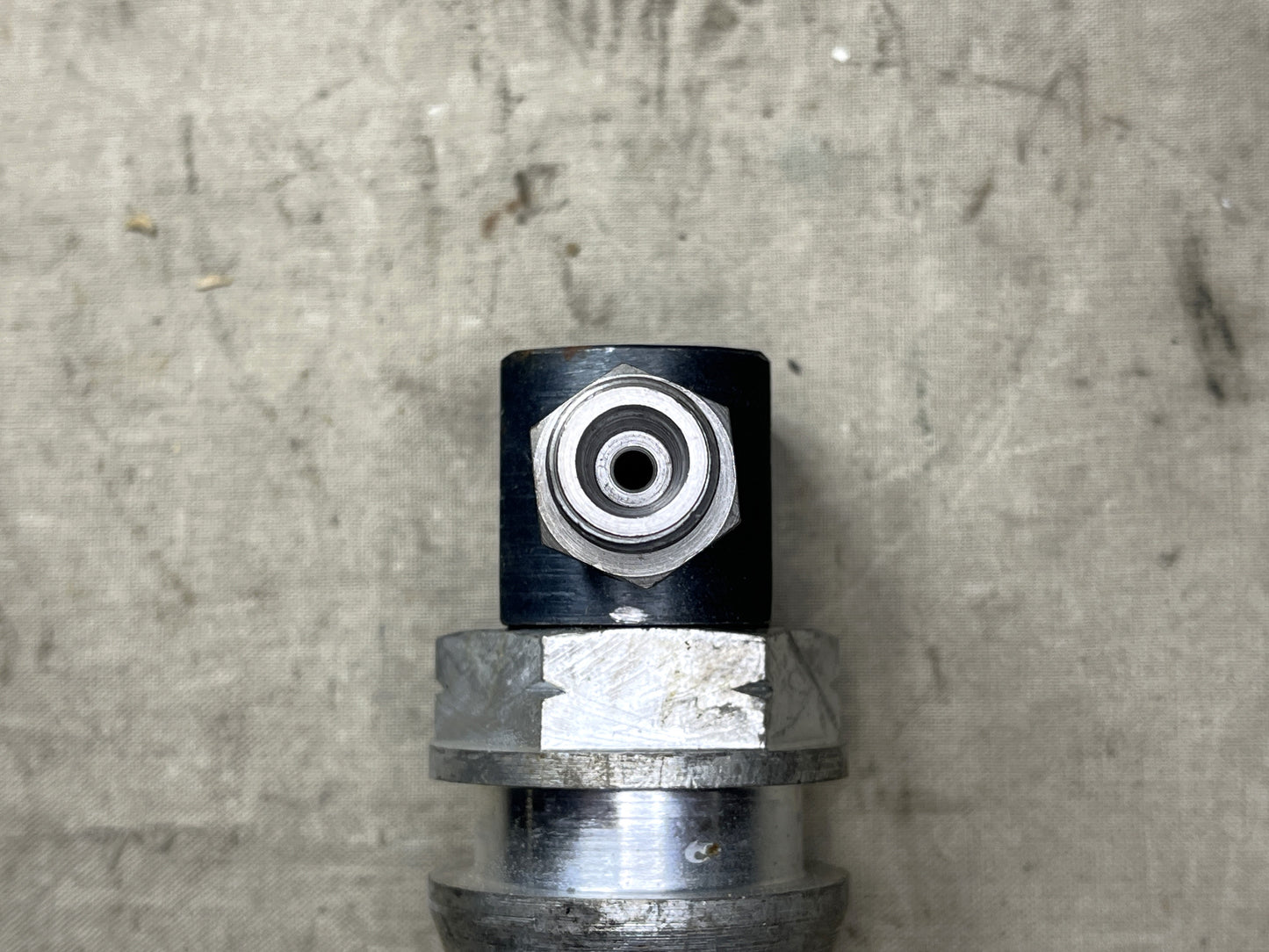 M51 / M74 / M88 BOSCH FUEL INJECTOR NOZZLE 10912452 / 2910-01-037-4984