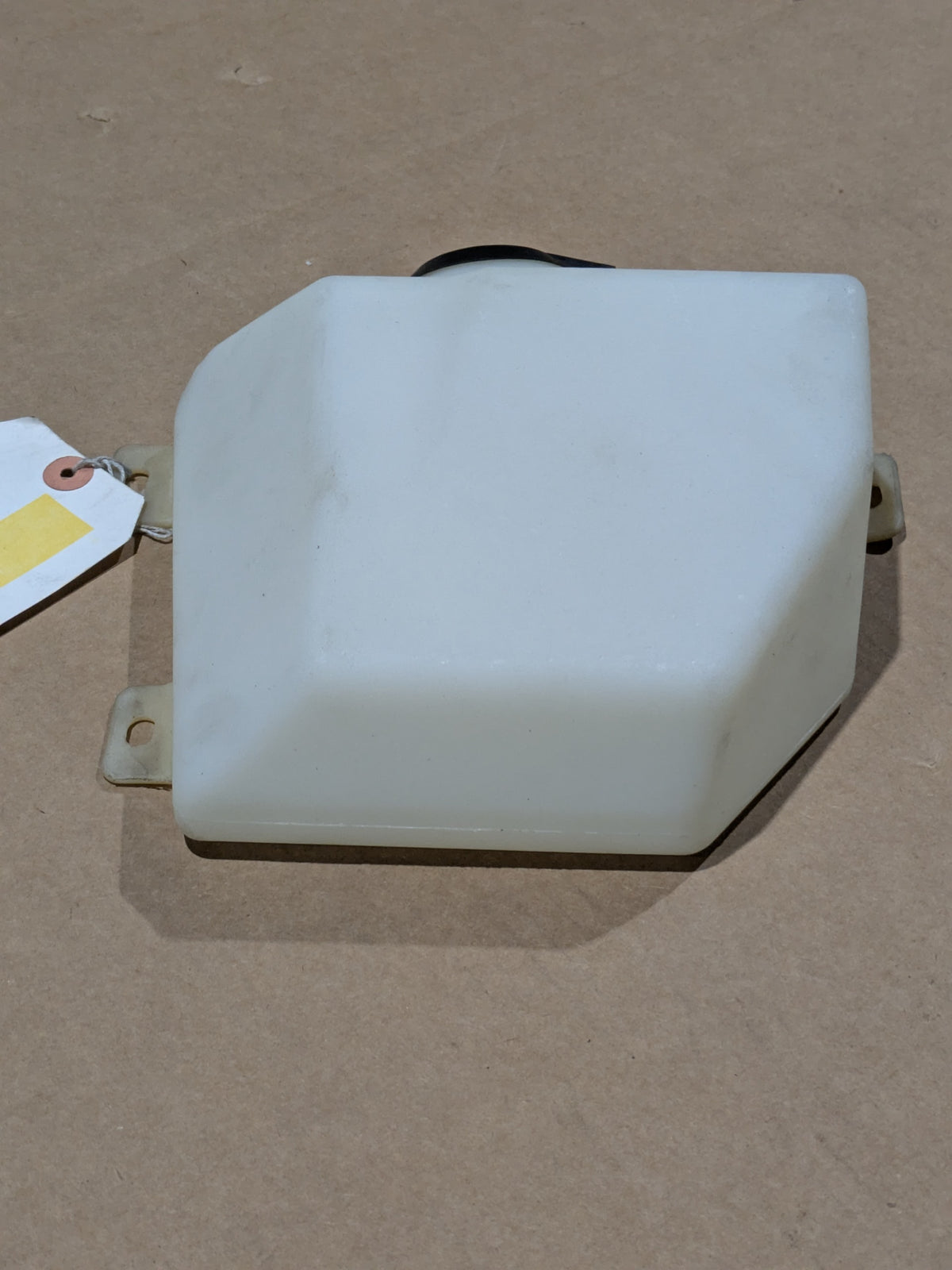 U S Army Tank Automotive Command 11644865 Window Washer Assembly - NSN 2540-00-003-8346 - photo 2