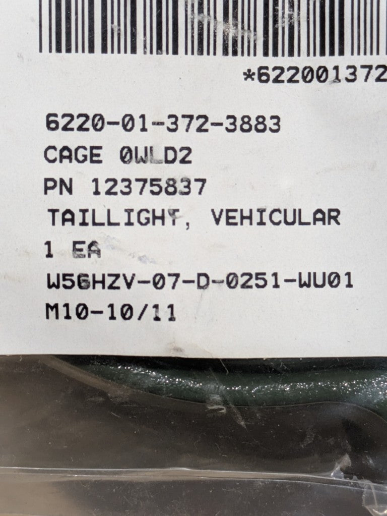 U S Army Tank Automotive Command 12375837 Taillight, Vehicular - NSN 6220-01-372-3883 - inventory label