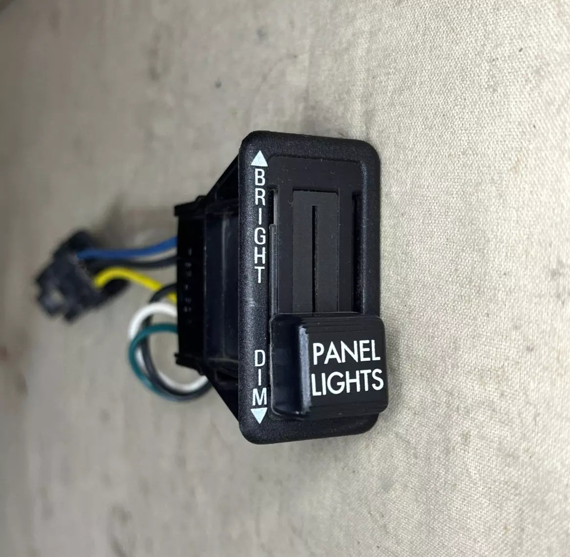 Hummer H1 Humvee Light Panel Switch Dim/ Bright Hummer Parts 5939548 92-98 H1