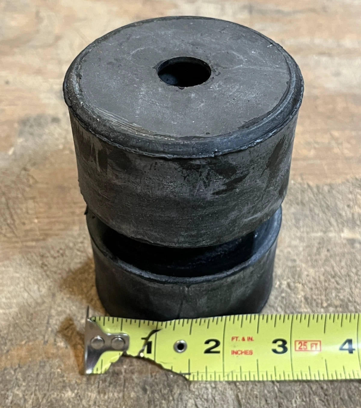 M939 5 TON RESILIENT ENGINE MOUNT 5340-01-331-7985 12363275