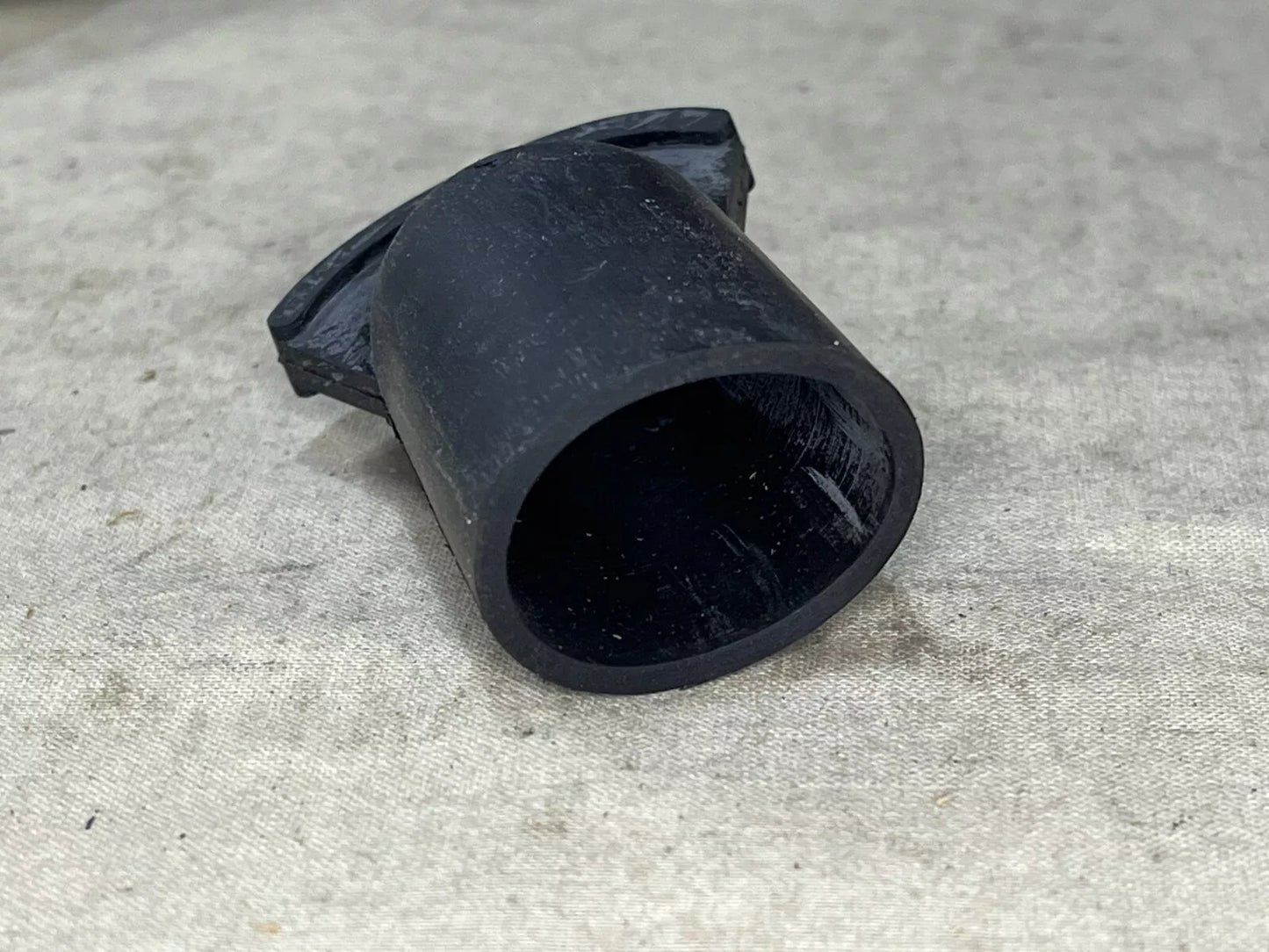 M939 TRUCK BOOT DUST & MOISTURE 12363449 VEHICLE COMPONENT BOOT 2530-01-319-2384