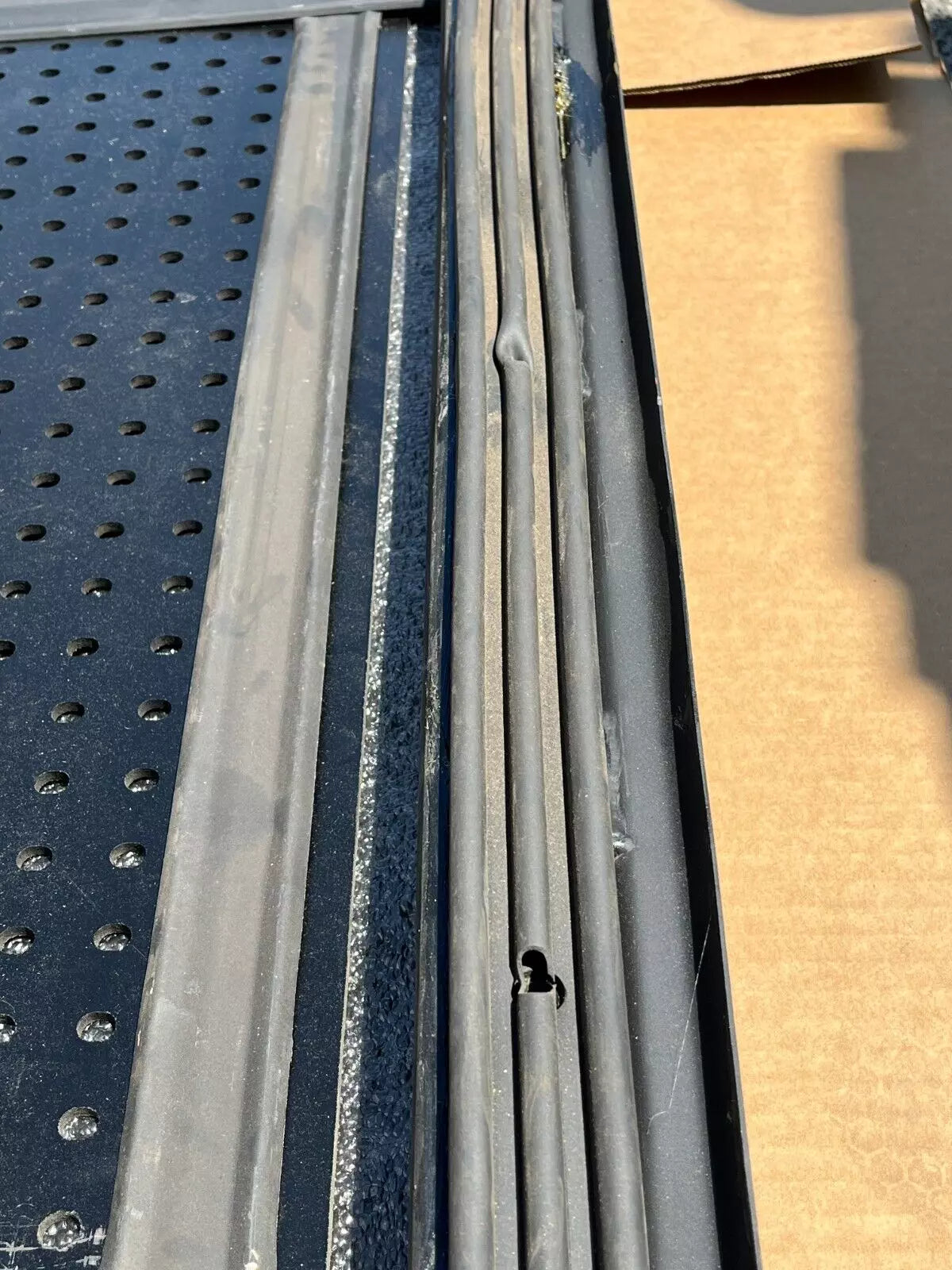 5 TON M35A2 CAB HARD TOP KIT TOP AND BACK 5701443 2540-00-570-1443