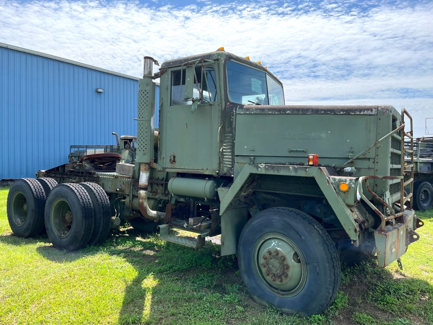 1979 M916 20 TON 6X6 TRACTOR TRUCK FIFTH WHEEL WINCH WITH 9,000 MILES AS-IS