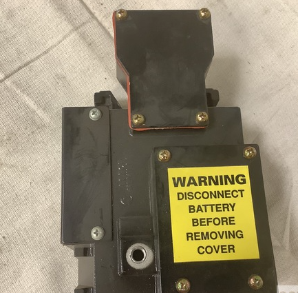 HMMWV HUMVEE M998 100 AMP REGULATOR R027100800