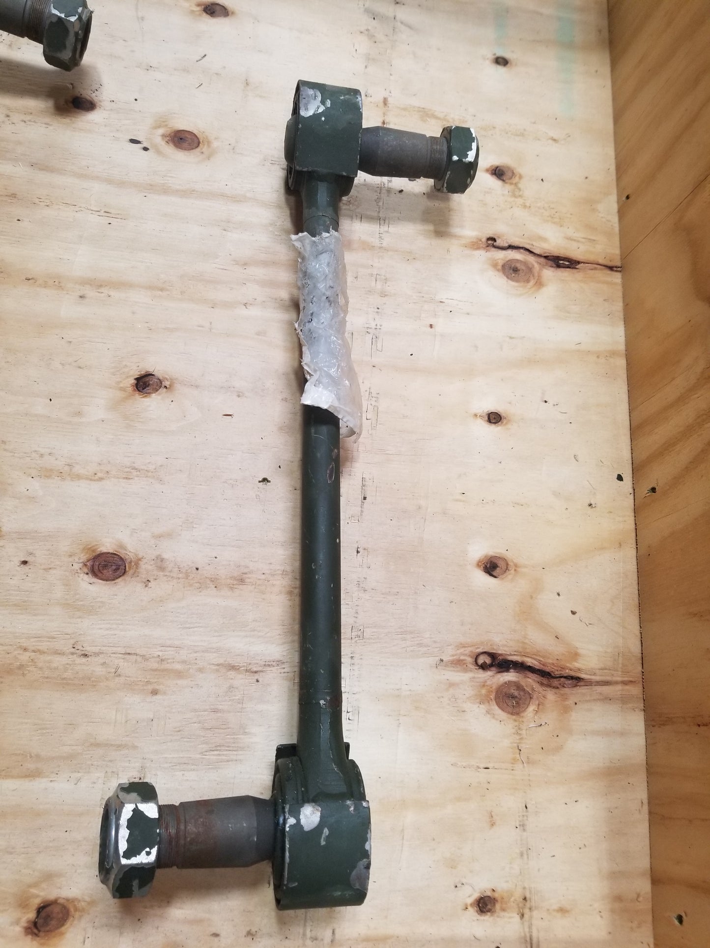 LMTV FMTV Control Arm 2530-01-395-8774 00001-3019 12417270