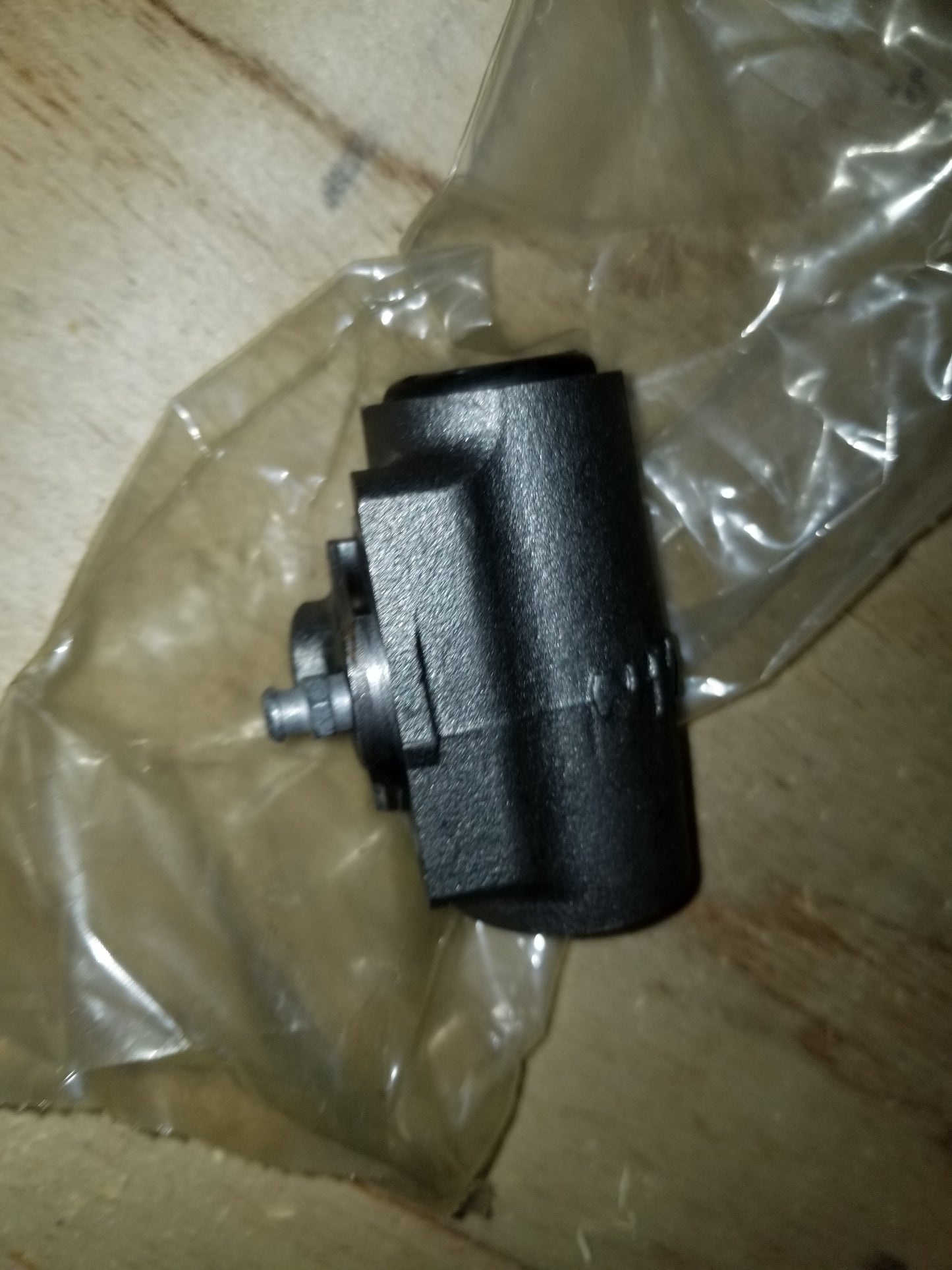 GM AC Delco Wheel Cylinder 18004793 2530-01-039-3742