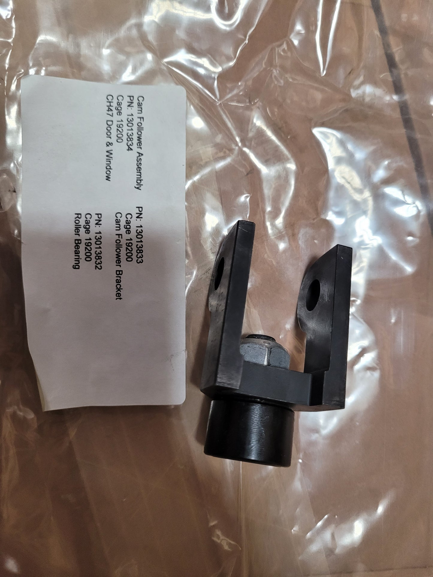 13013833 CAM FOLLOWER ASSEMBLY M24 5340-01-556-2819 13013834 CH-47 DOOR WINDOW