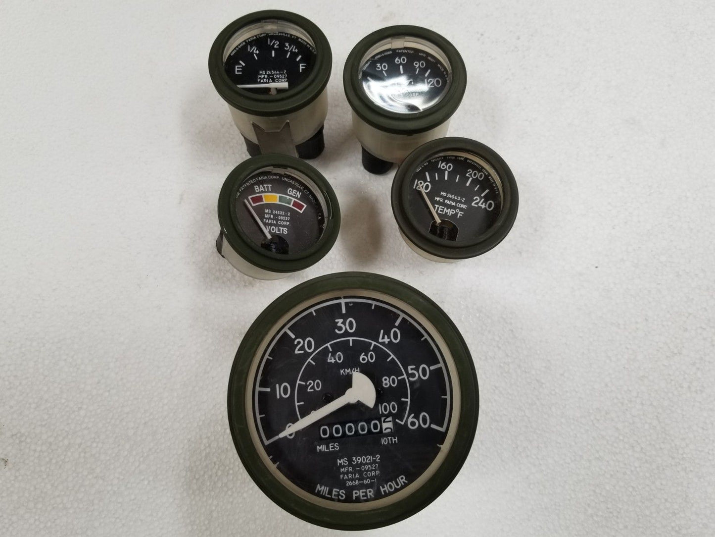 M998 HUMVEE HMMWV GAUGE KIT TEMPERATURE VOLTMETER FUEL LEVEL OIL SPEEDOMETER